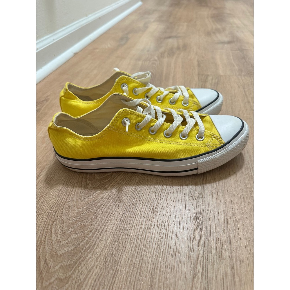 Converse Chuck Taylor | Women's All Star Low Top Yellow Sneakers, Size 10 - Picture 9 of 11